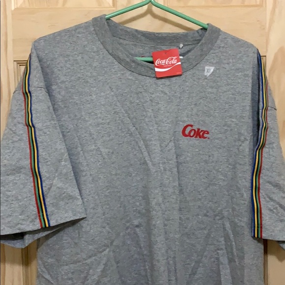 Coca Cola limited Crewneck shirt - Picture 3 of 5